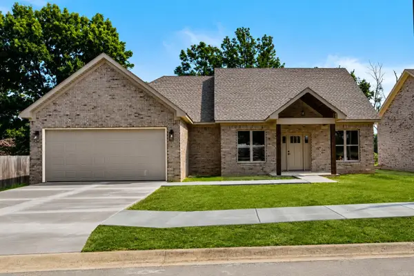 103 Bradford Drive, Cabot, AR 72023