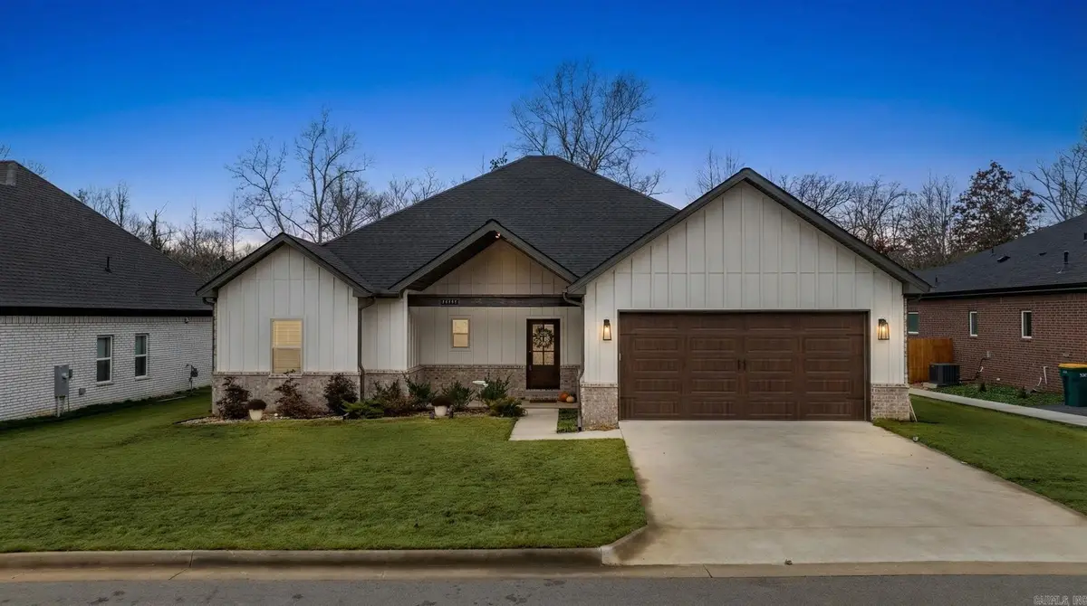 15015 Matterhorn Loop, Maumelle, AR 72113 - #1
