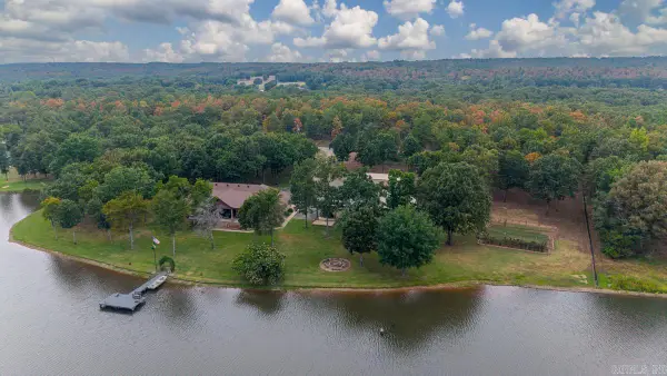 88 Friday Lane, Sherwood, AR 72120