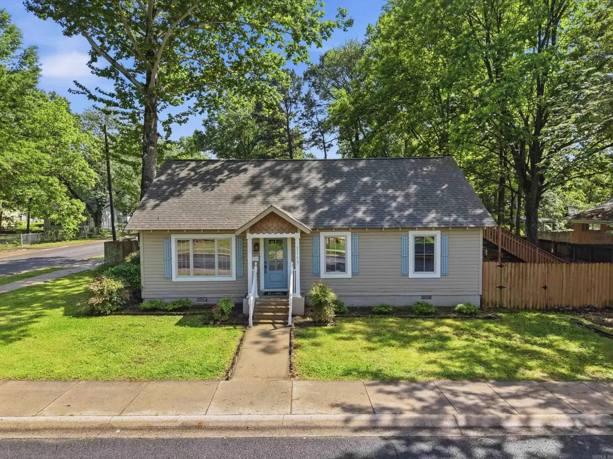 1117 Weems St, Conway, AR 72034 - #1