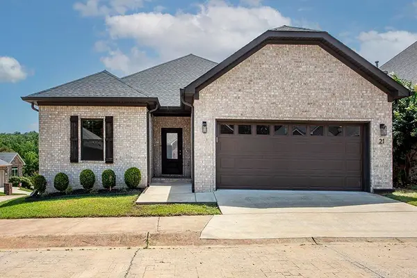 21 Pennsylvania Court, Little Rock, AR 72223