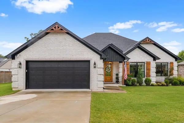 1583 Waterford Drive, Cabot, AR 72023
