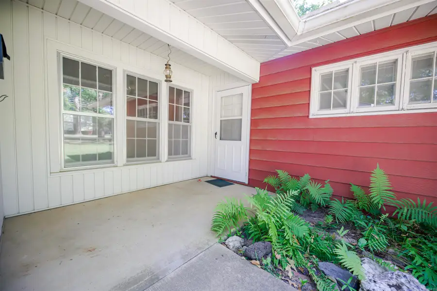 2611 Oakland St, Camden, AR 71701 - #3