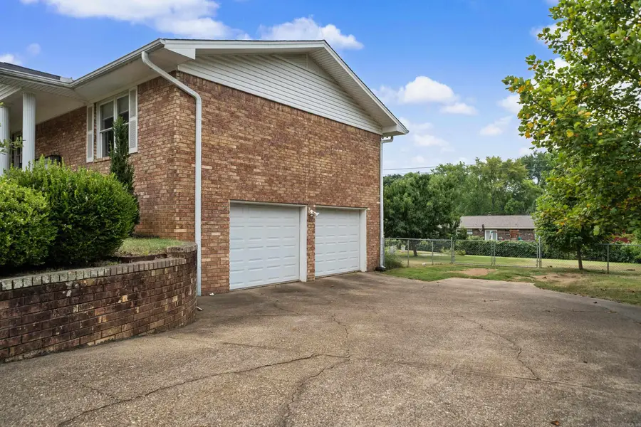113 San Mateo Drive, Hot Springs, AR 71913 - #3