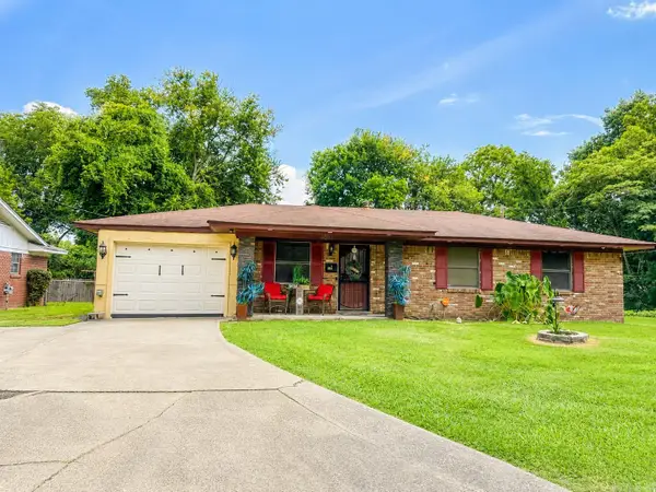 2011 S Oak Street, Pine Bluff, AR 71601