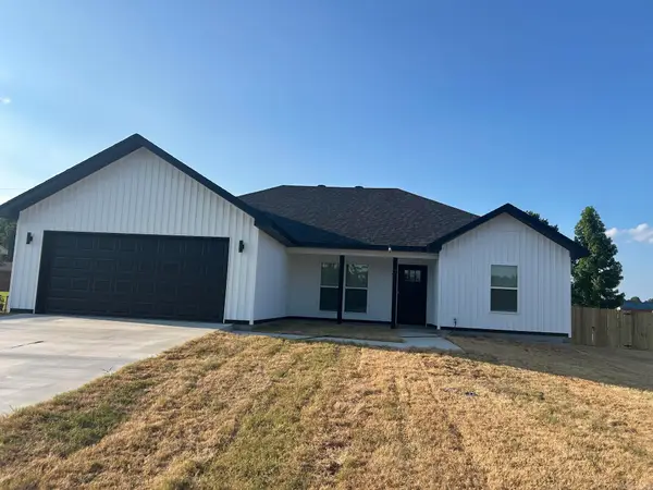 1000 Eastview Drive, Jacksonville, AR 72076