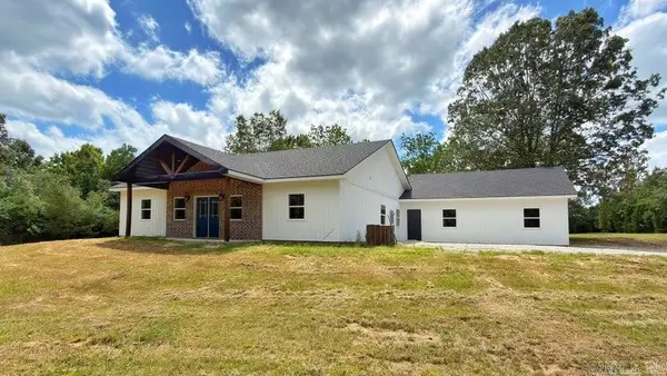901 Sage Meadows Lane, Melbourne, AR 72567