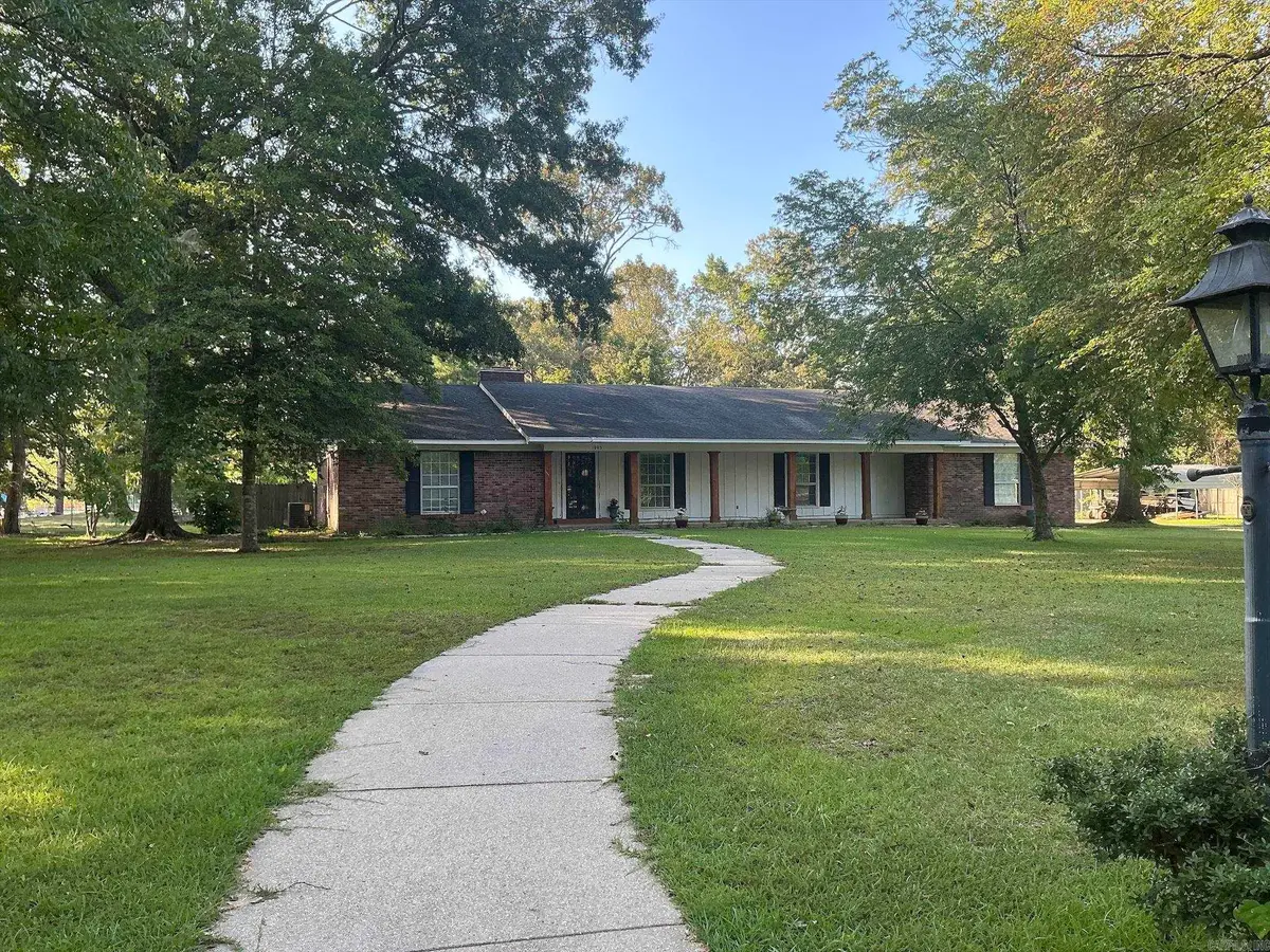 1005 Walnut, Crossett, AR 71635 - #1