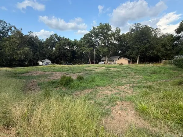 472 Ingram St, Conway, AR 72032