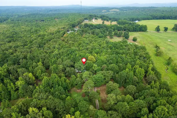 227 Hassin Road, Pearcy, AR 71964