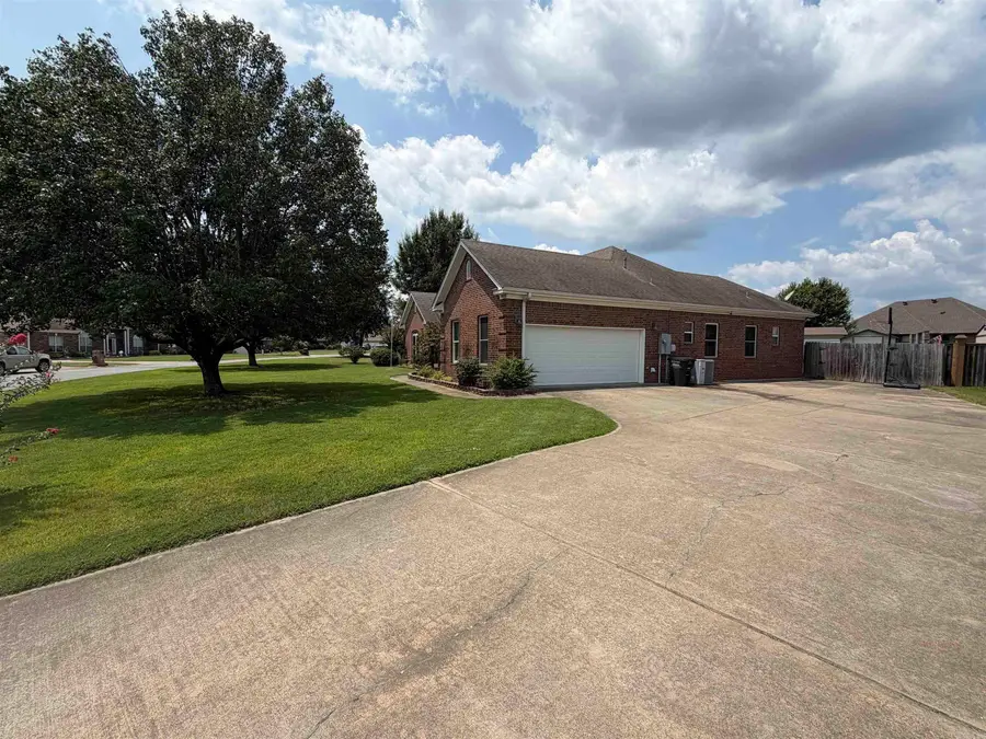 1236 Commons Dr, Jacksonville, AR 72076 - #3