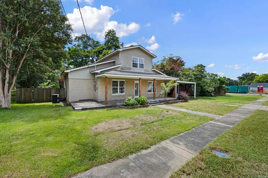 200 E J Street, Russellville, AR 72801 - #3