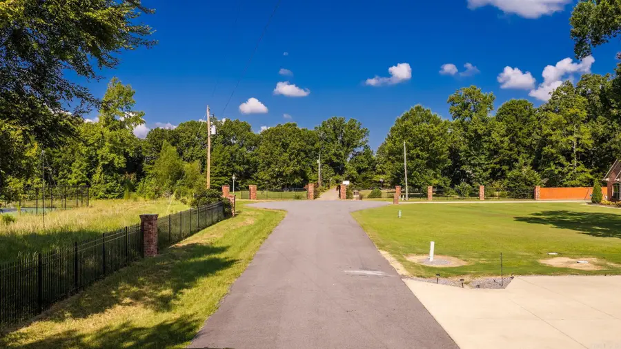 62 Place Lane, Greenbrier, AR 72058 - #3