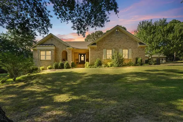 4 W Jericho Drive, Greenbrier, AR 72058