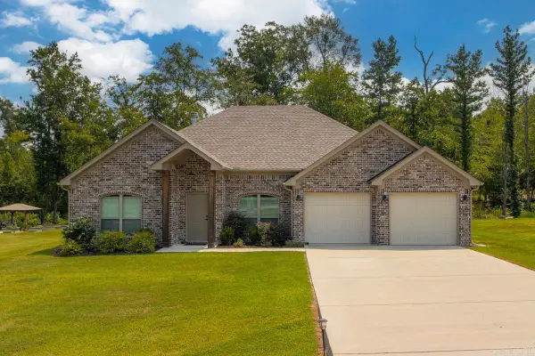 689 Lucy Ln, Alexander, AR 72002