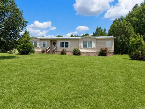 3580 Central Road, Gurdon, AR 71743