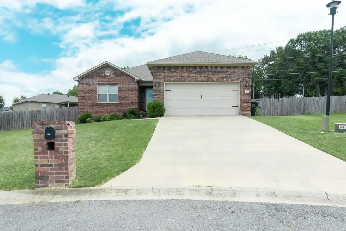 211 Sierra Cove, Austin, AR 72007 - #1