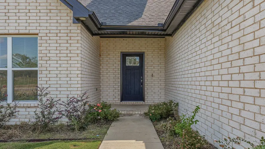 2211 S 20 Street, Paragould, AR 72450 - #3