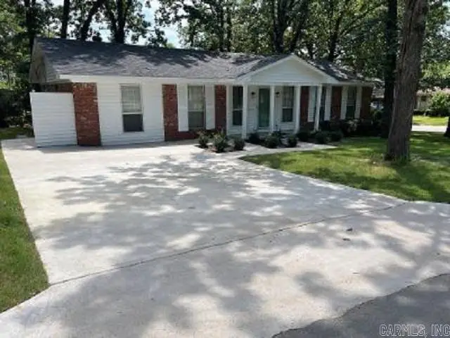 9617 Temple Dr, Little Rock, AR 72205 - #1