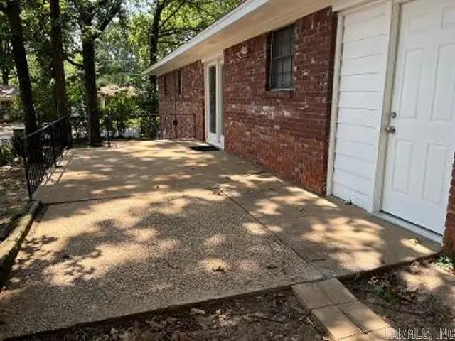 9617 Temple Dr, Little Rock, AR 72205 - #3