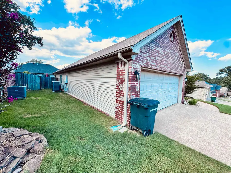 11572 Ridgetop Drive, Sherwood, AR 72120 - #3
