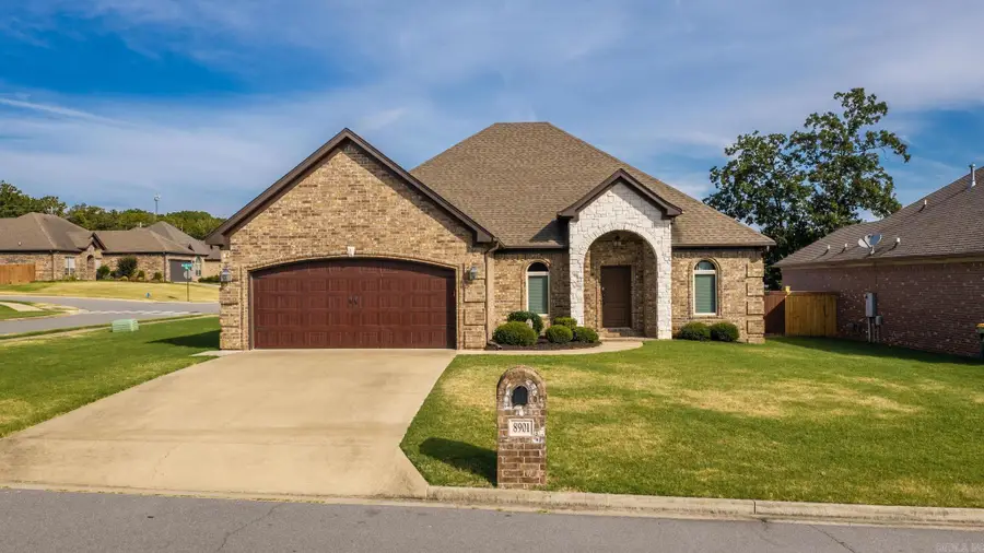 8901 Meadow Garden, Sherwood, AR 72120 - #2