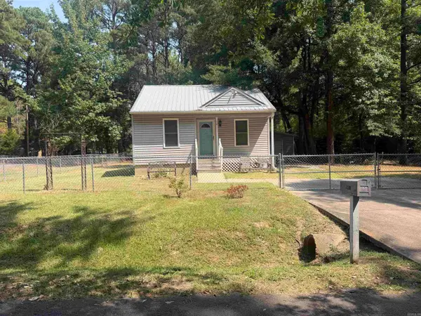 5811 W Jones Street, Pine Bluff, AR 71602