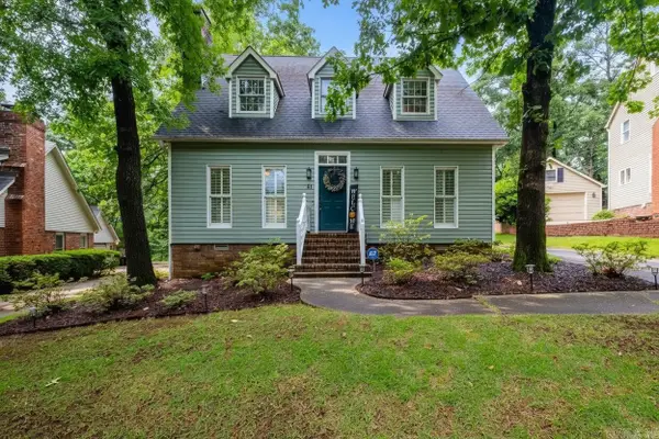 51 Saint Thomas Court, Little Rock, AR 72211