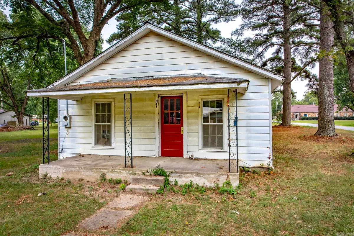 211 W Martin Luther King, Kensett, AR 72082 - #1