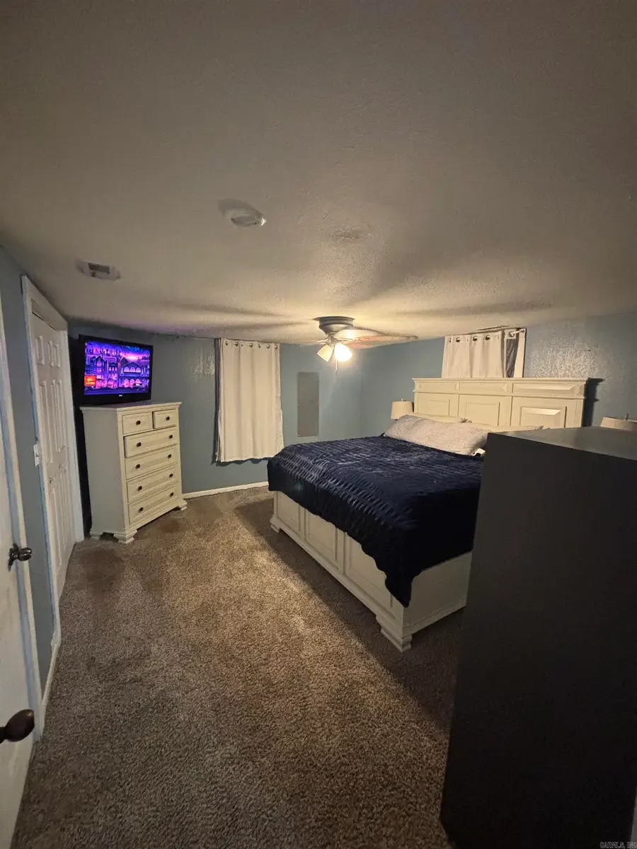 1830 Dunklin, Kennett, MO 63857 - #3