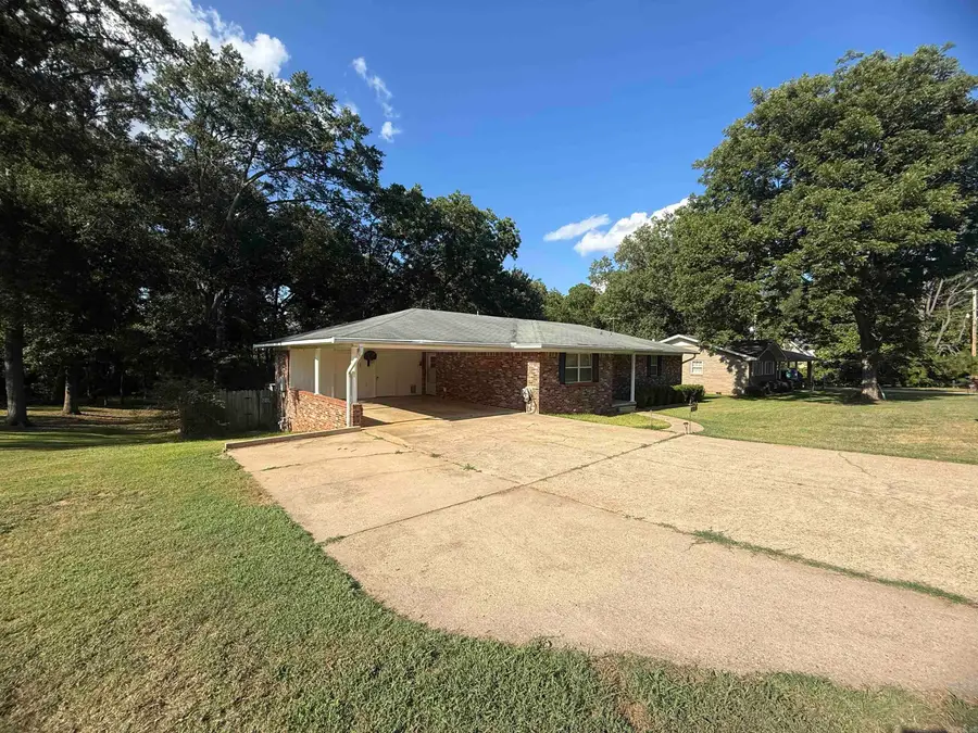 613 E Cedar, Warren, AR 71671 - #2
