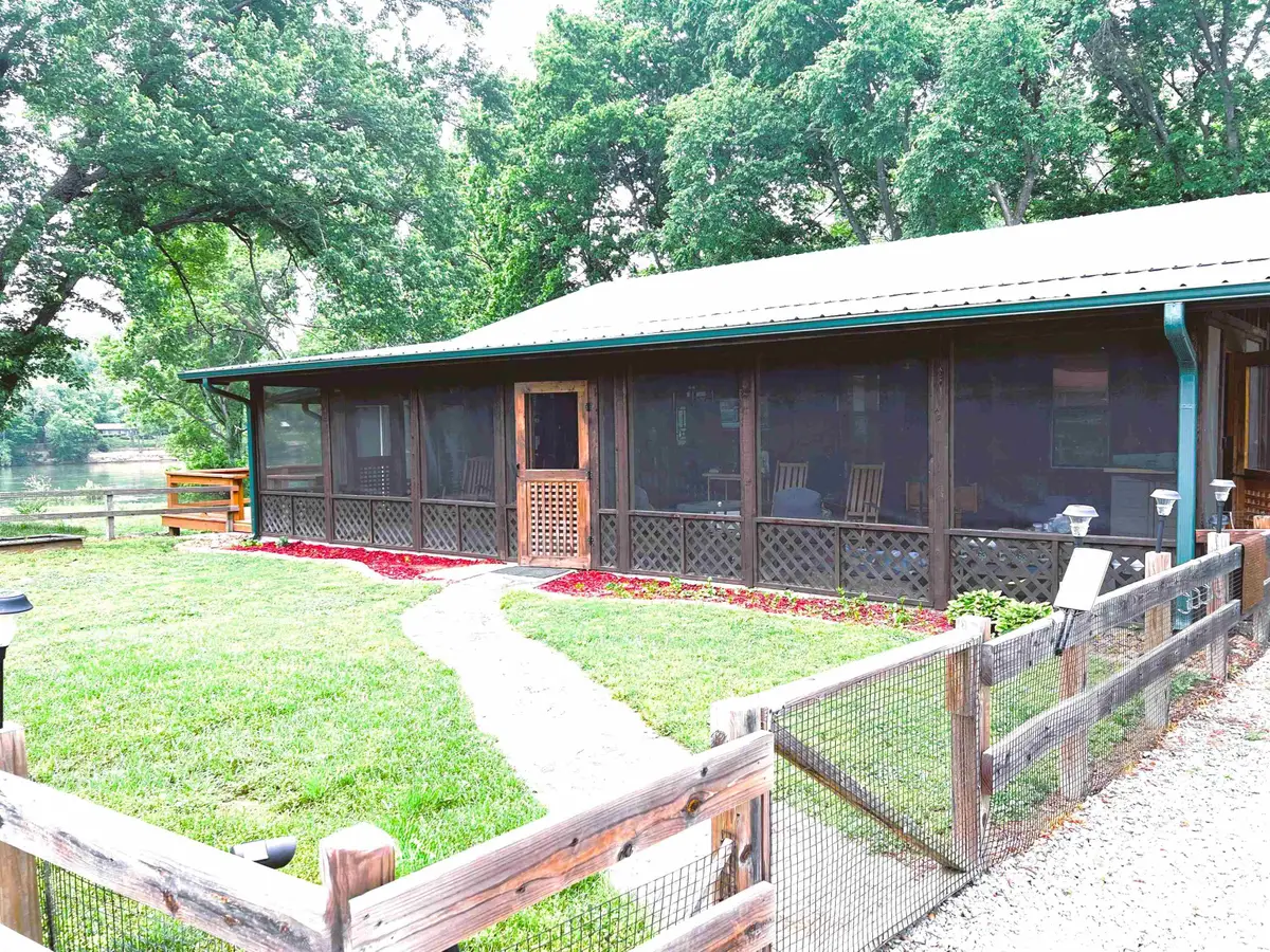 858 N Riverview Lane, Mountain View, AR 72560 - #1