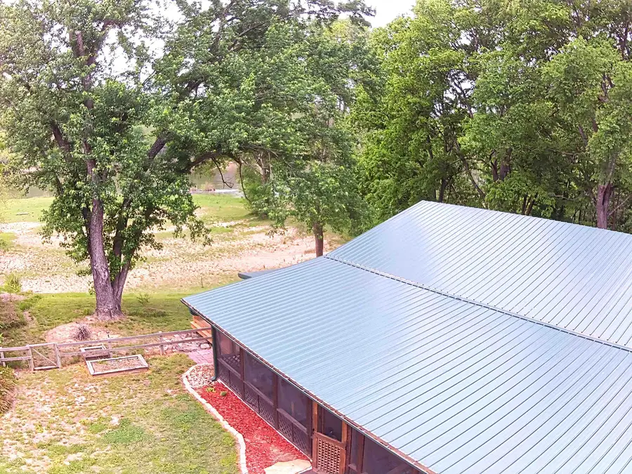 858 N Riverview Lane, Mountain View, AR 72560 - #3