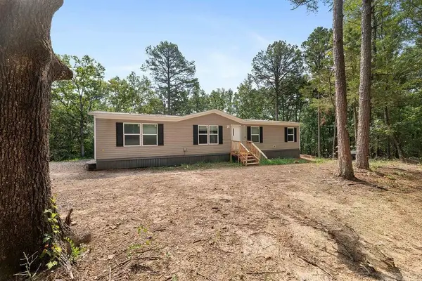 2737 Happy Hallow Road, Bee Branch, AR 72013