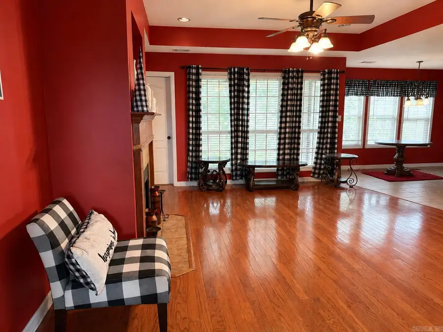 944 Neil Sain Loop, Marion, AR 72364 - #2