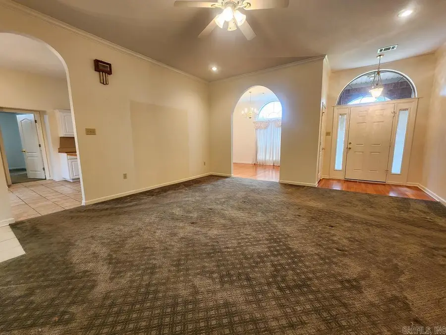 60 Weaver Circle, Vilonia, AR 72173 - #3