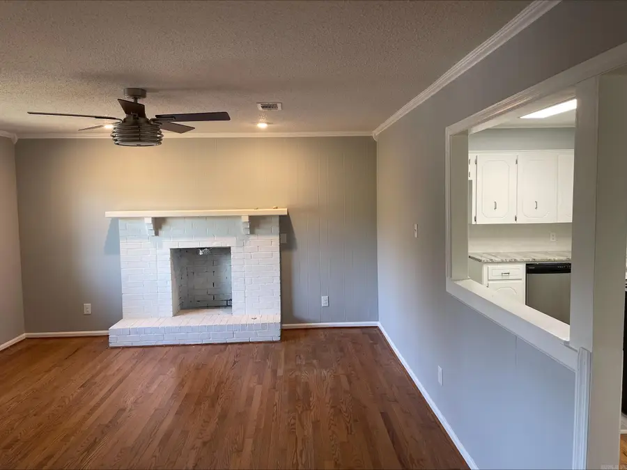 3905 Sioux Trl, Jacksonville, AR 72076 - #2