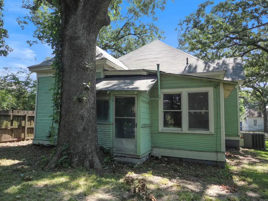 912 S Oak Street, Little Rock, AR 72204 - #3
