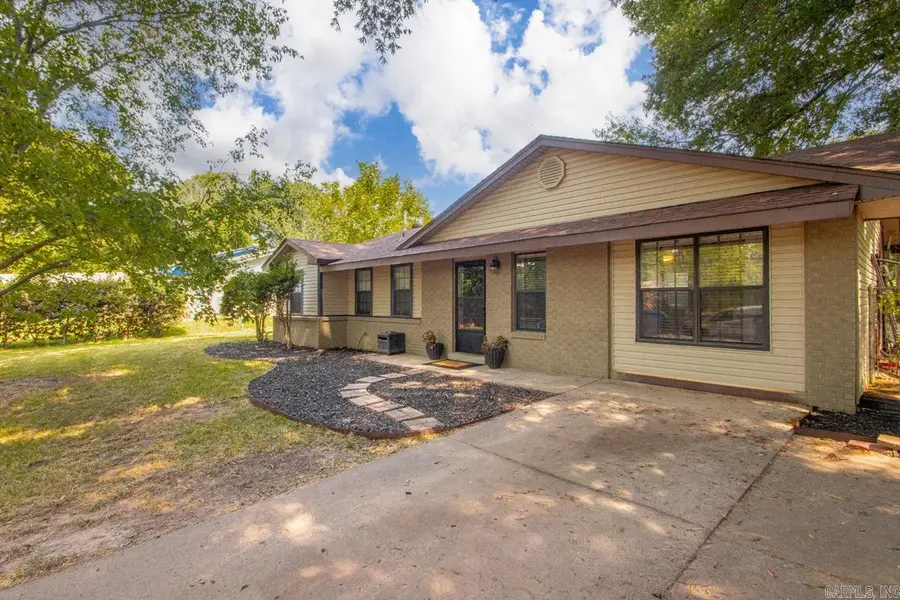 36 Georgeann Dr, Jacksonville, AR 72076 - #3