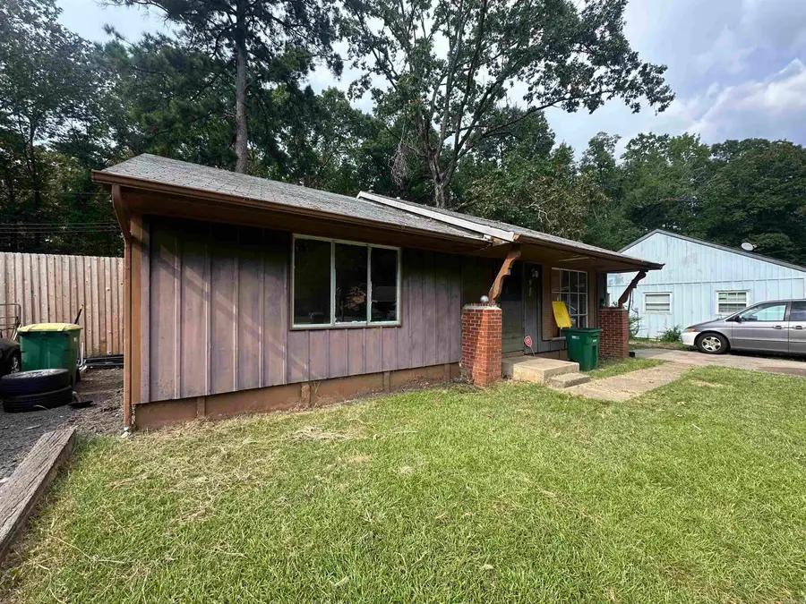 7808 Moore Dr, Little Rock, AR 72209 - #3