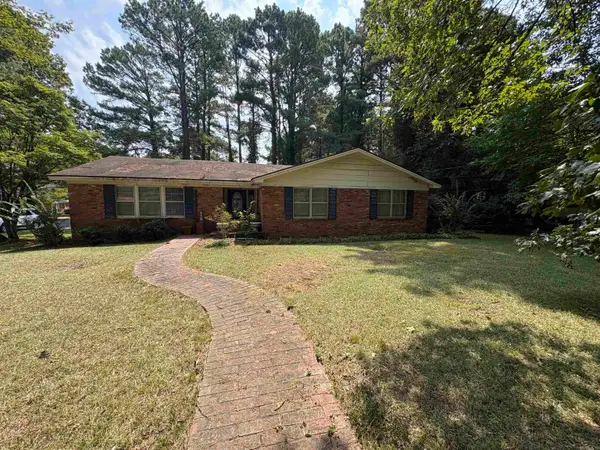 910 Sunnyhill, Searcy, AR 72143