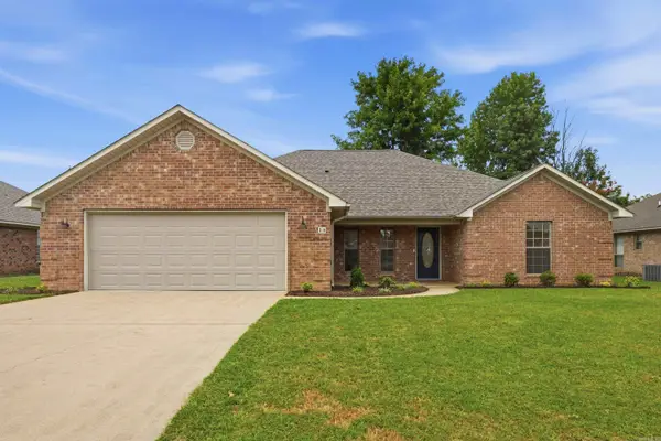 10 Weatherton Drive, Vilonia, AR 72173