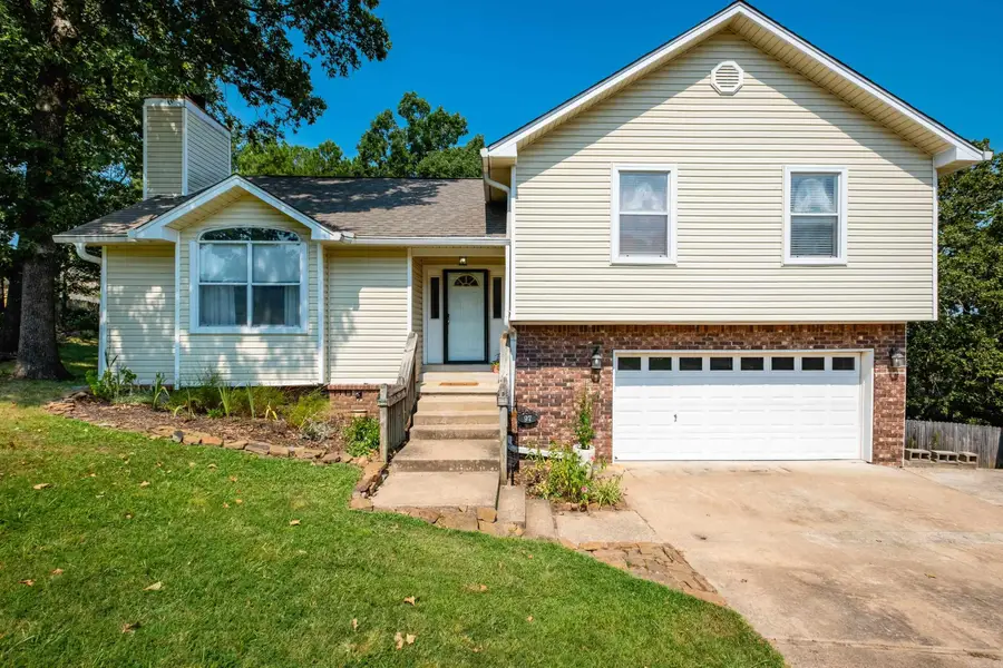 97 Emerald Drive, Maumelle, AR 72113 - #3