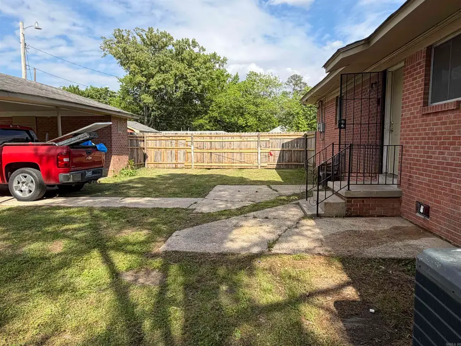 1903 W 25th, Pine Bluff, AR 71603 - #3