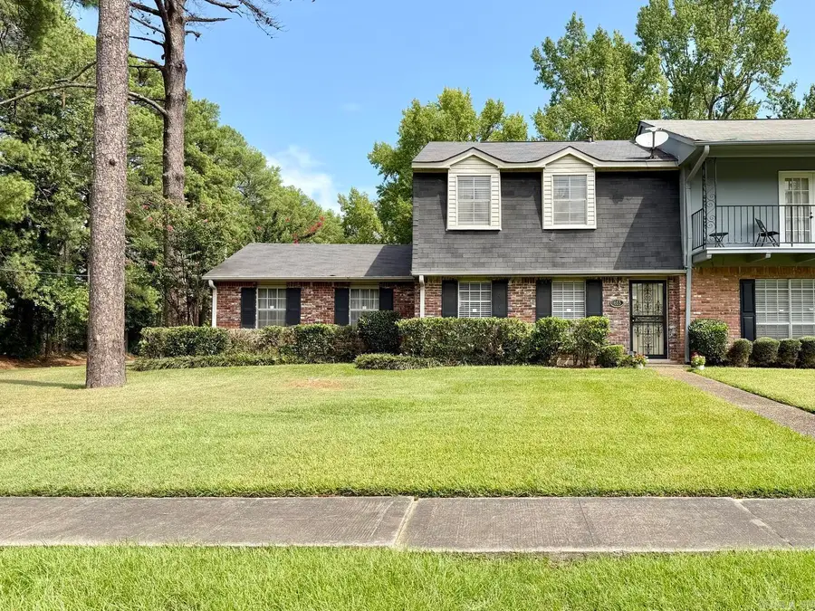 613 Greenbriar Drive, Pine Bluff, AR 71603 - #2