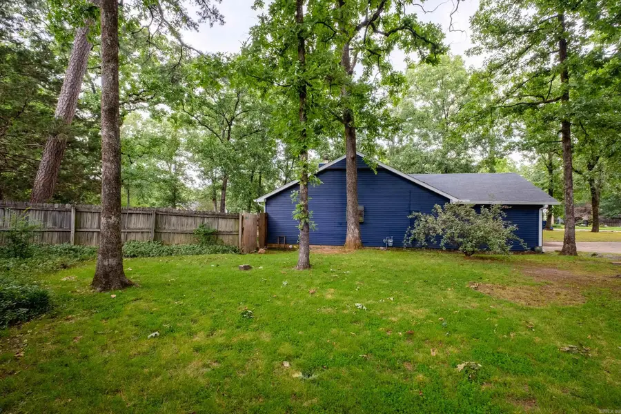 4 Oak Forest Cove, Maumelle, AR 72113 - #3