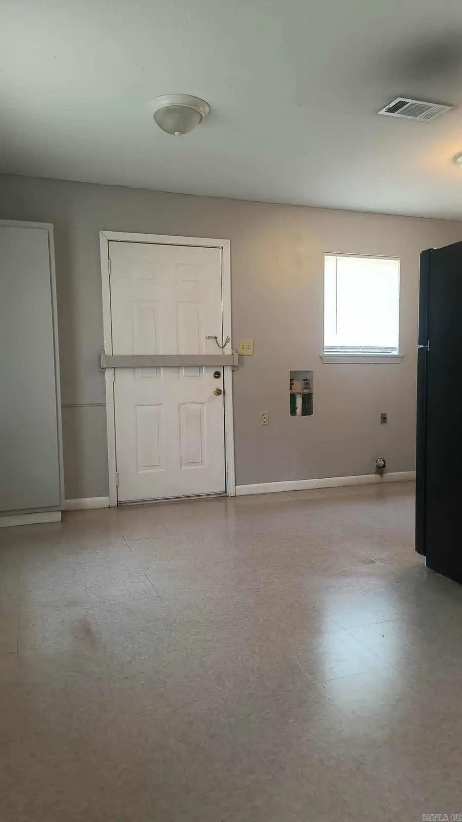 5800-5826 W Short 3rd Avenue, Pine Bluff, AR 71602 - #3
