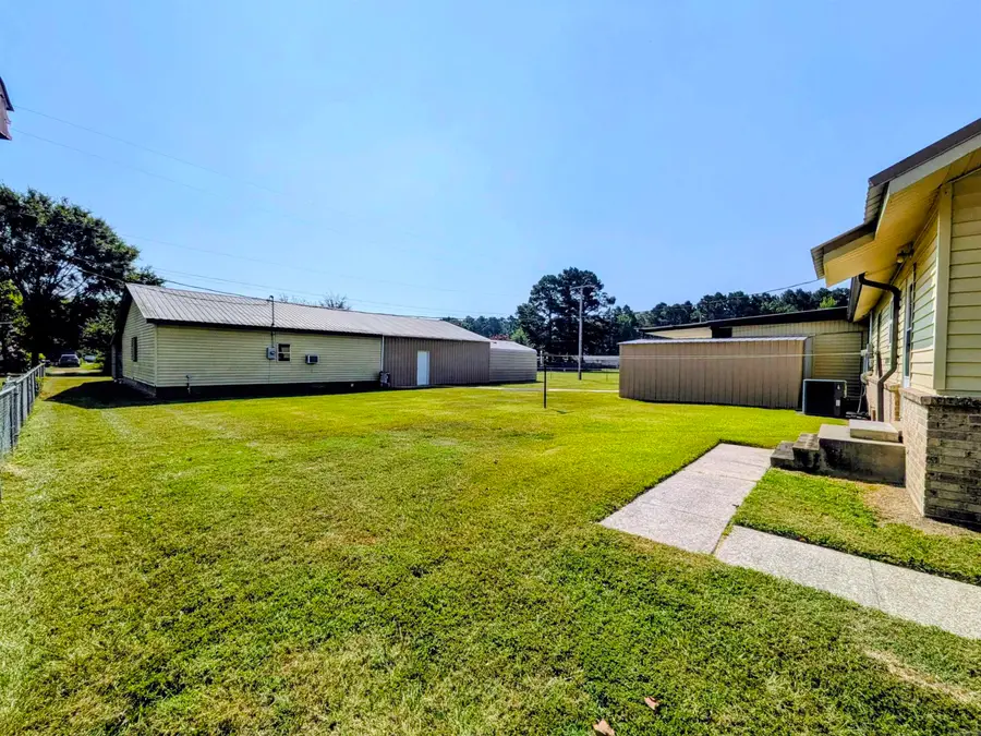 228 Ingram, Camden, AR 71701 - #2