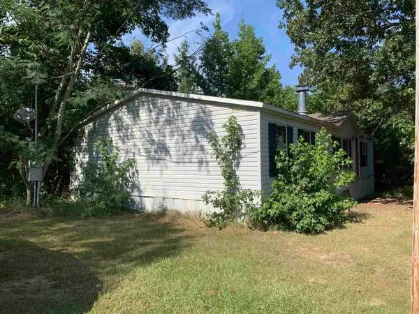 345 Rankin Road, Nashville, AR 71852