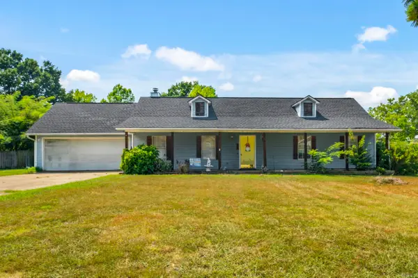 15 Clinton Court, Cabot, AR 72023